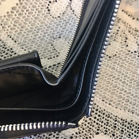 Michael Kors Men's Cooper Logo Zip-Around Wallet Hemp color - Picture 8 of 9